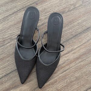 Zara Women's Black Pointed Toe Mules